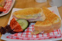 A Pre-Tour Lunch At Pooles Cavern Cafe