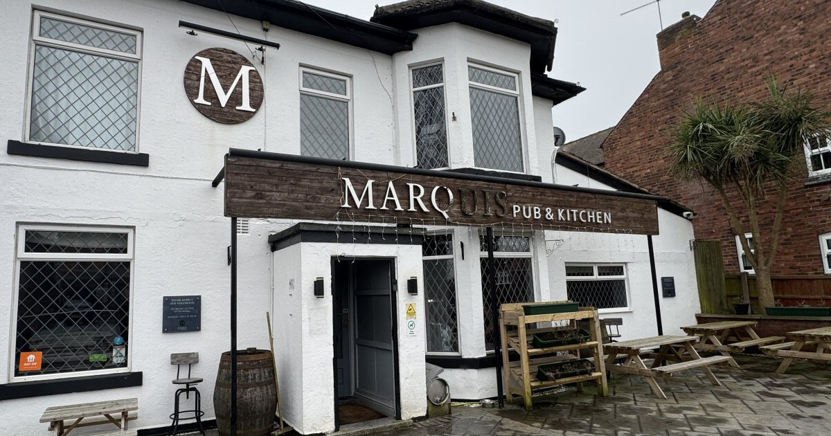 Sunday Roast at The Marquis Pub & Kitchen, Codnor - A Three-Course Feast