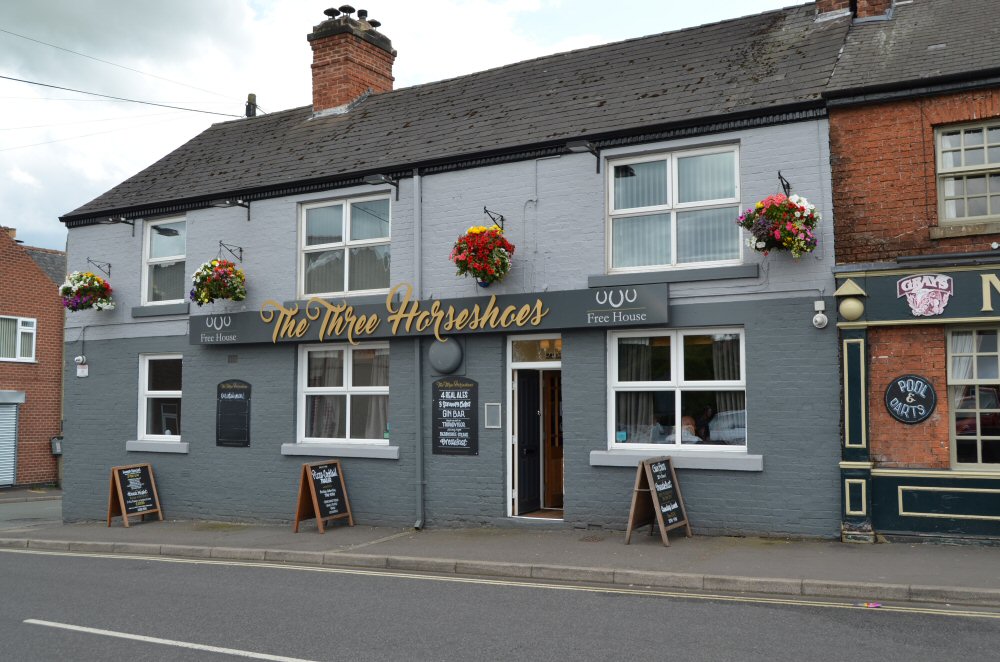 A Flock Sunday Lunch At The Three Horseshoes, Clay Cross A Flock Sunday Lunch At The Three Horseshoes, Clay Cross