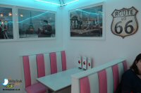 Cake & Sundaes At Ice Creams & Dreams, Bakewell