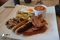 Breakfast At The 1958 Coffee House in Underwood