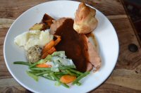 A Socially Distanced Sunday Lunch At The Hope & Anchor, Wirksworth