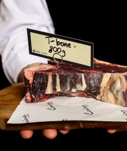 Sampling the Dry-Aged Steak at Cocina, Casa Hotel, Chesterfield (Venues Own)