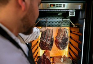 Sampling the Dry-Aged Steak at Cocina, Casa Hotel, Chesterfield (Venues Own)