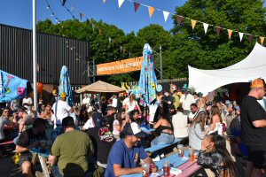 Sticky Beak Drops In For Wingfest 2025
