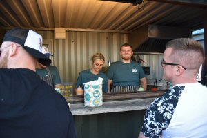 Sticky Beak Drops In For Wingfest 2025