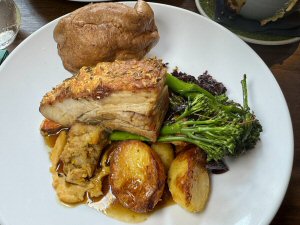 Sunday Lunch At The Scotsmans Pack, Hathersage