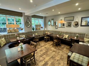 Sunday Lunch At The Scotsmans Pack, Hathersage