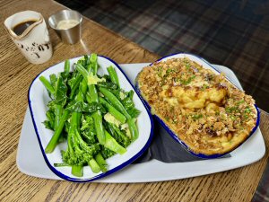 Sunday Lunch At The Bulls Head Inn, Foolow