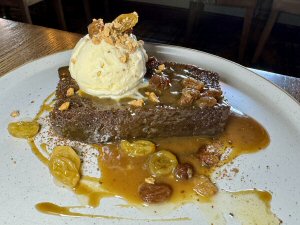 Sunday Lunch At The Bulls Head Inn, Foolow