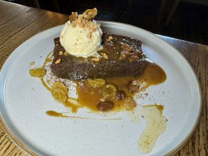 Sunday Lunch At The Bulls Head Inn, Foolow