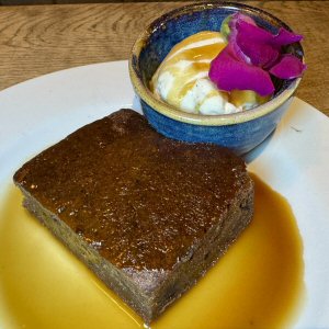 A Visit To The Anchor Inn, Tideswell, April 2026