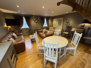 A Visit To Ye Olde Bell Hotel, Barnby Moor, September 2026